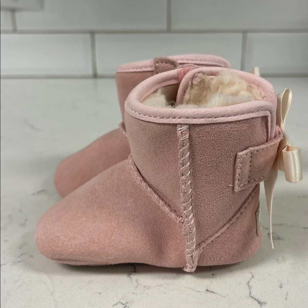 UGG® Jesse Bow II Bootie Pink Size 0/1